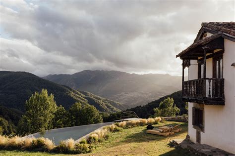 palacio miranda quiros|Este es el complejo rural más lujoso de España: Solo。